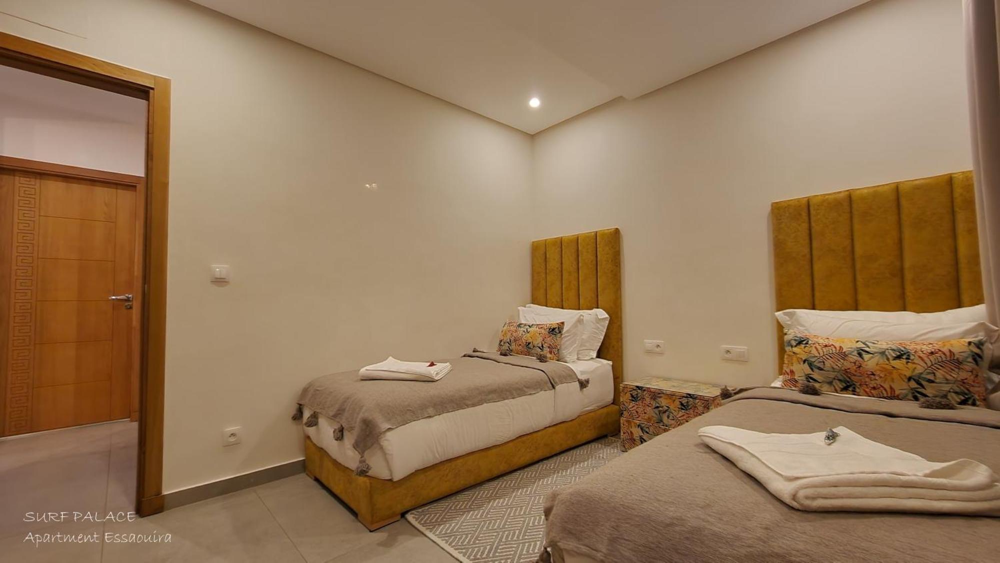 Surf Palace Beachfront Apartment Эс-Сувейра Экстерьер фото