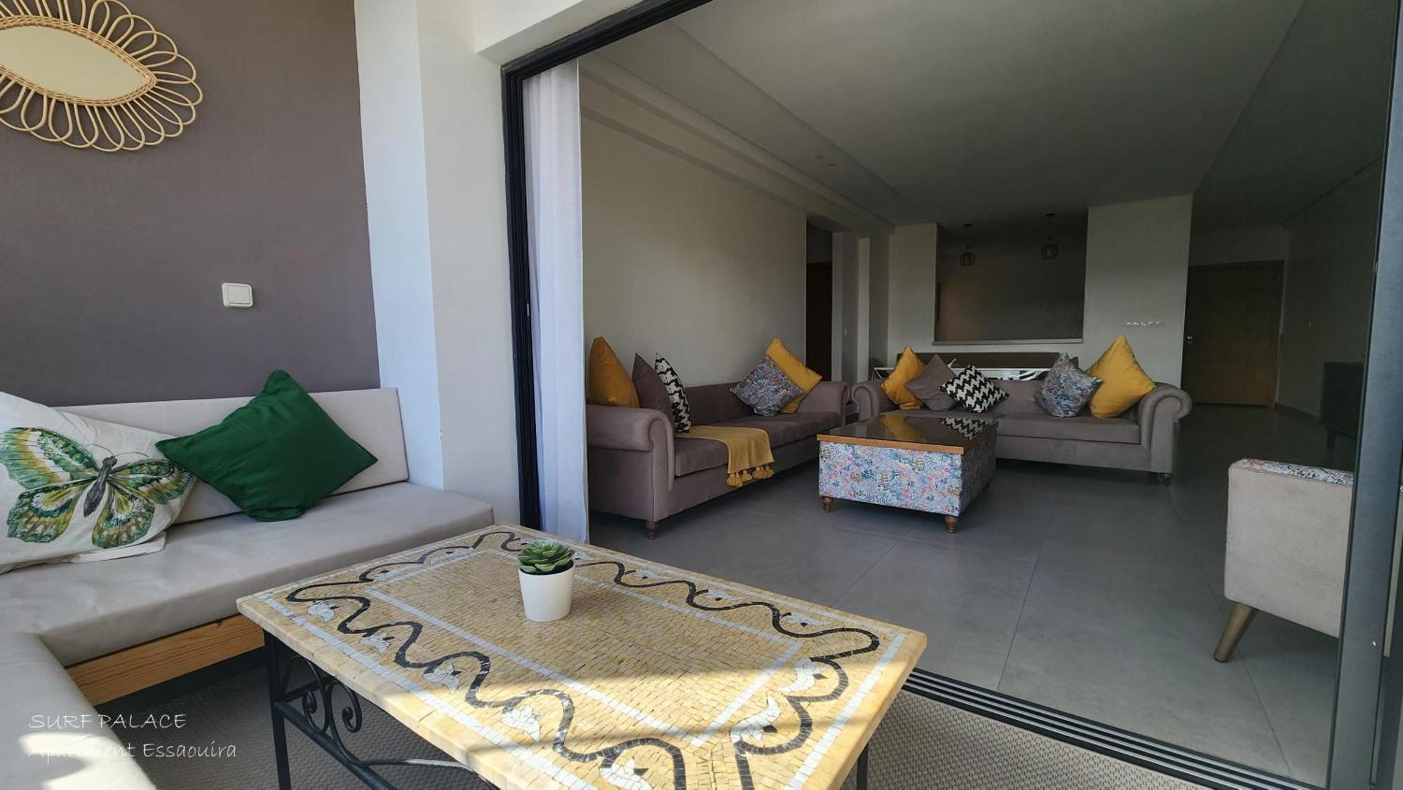 Surf Palace Beachfront Apartment Эс-Сувейра Экстерьер фото